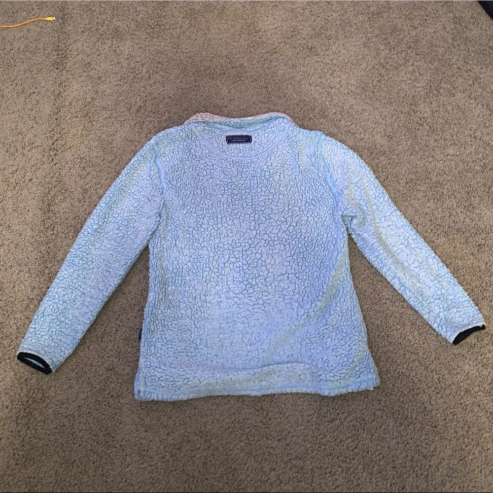Properly Tied pullover - Picture 2 of 4